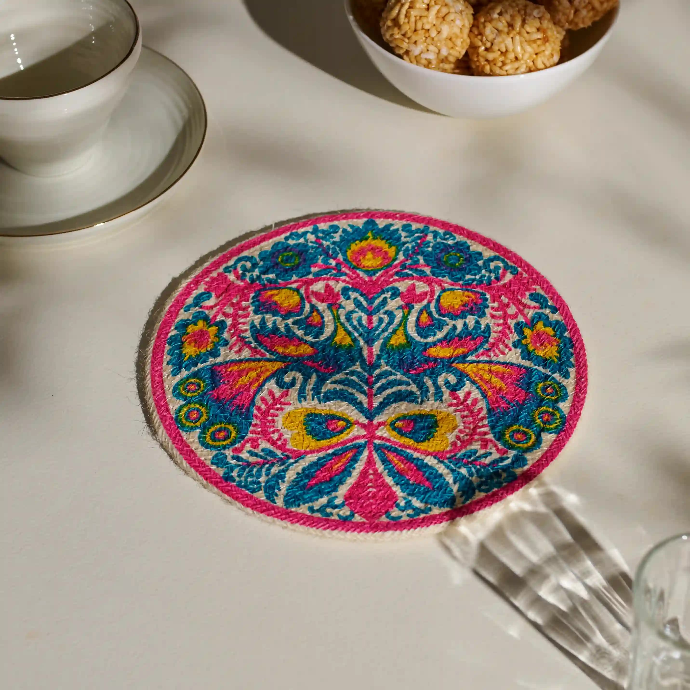 Rickshaw Paint theme Jute Braided Trivet