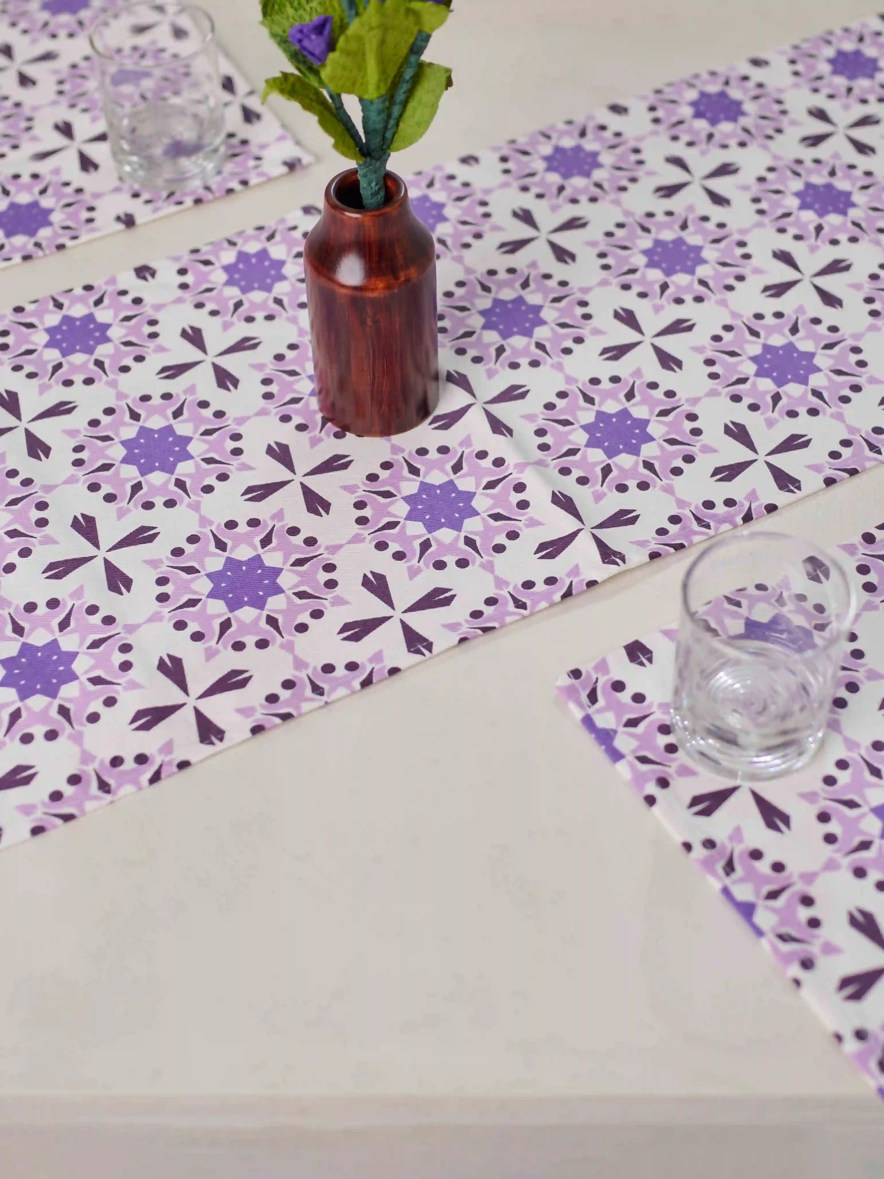 Multi~Table Runner Set