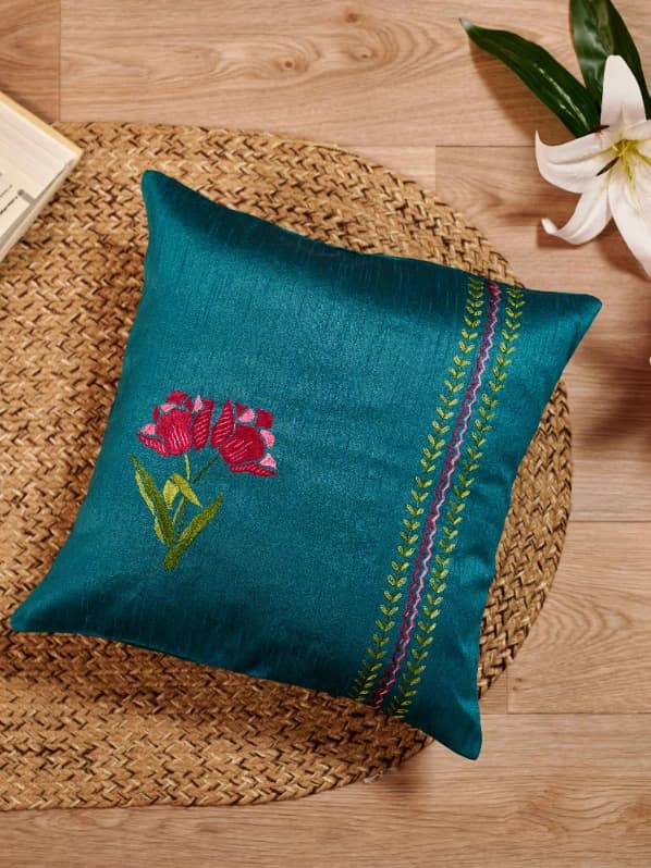 Bunon Bahar Cushion Cover